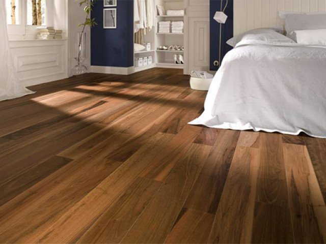 So sánh ưu – nhược điểm giữa sàn nhựa và sàn gỗ